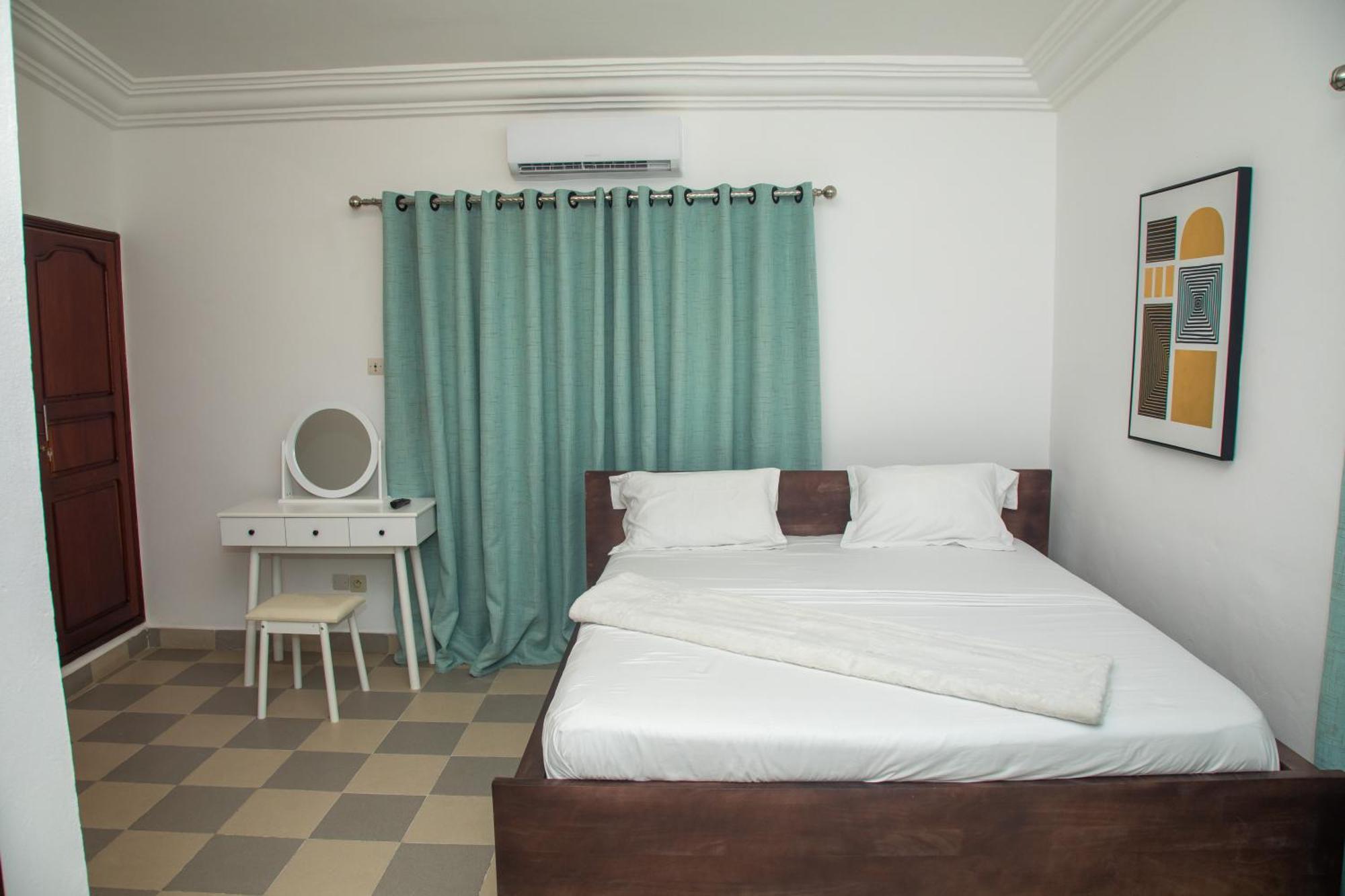 Residences Inaya Котону Екстериор снимка